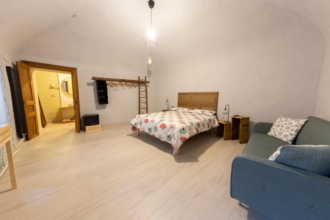 La Pitta Hotel Gattinara Buitenkant foto